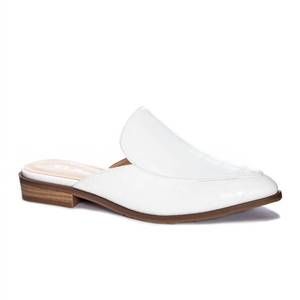 NEW CHINESE LAUNDRY why don't you slide in croc white